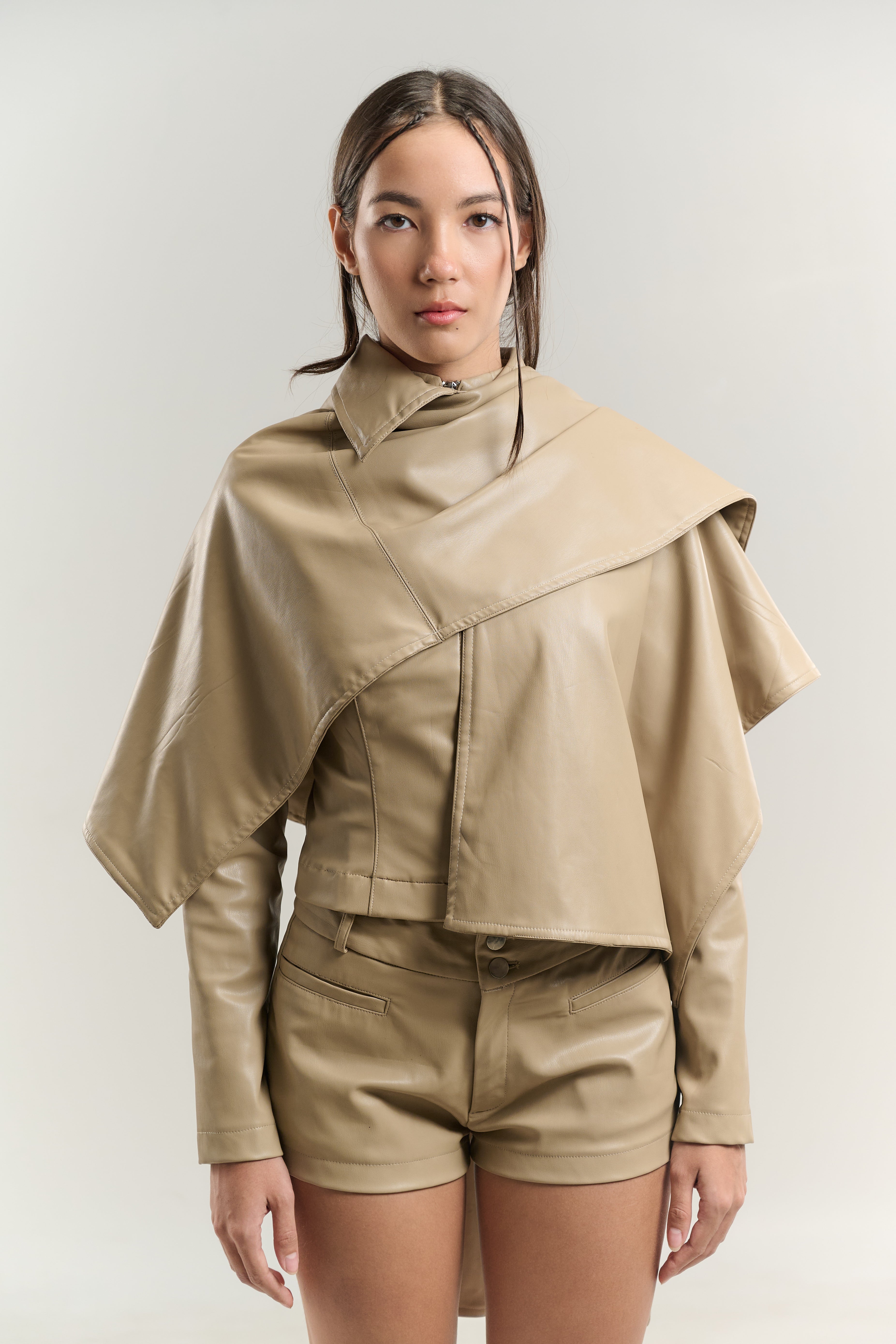 BELGIAN SET CREAM LEATHER WITH SCARF