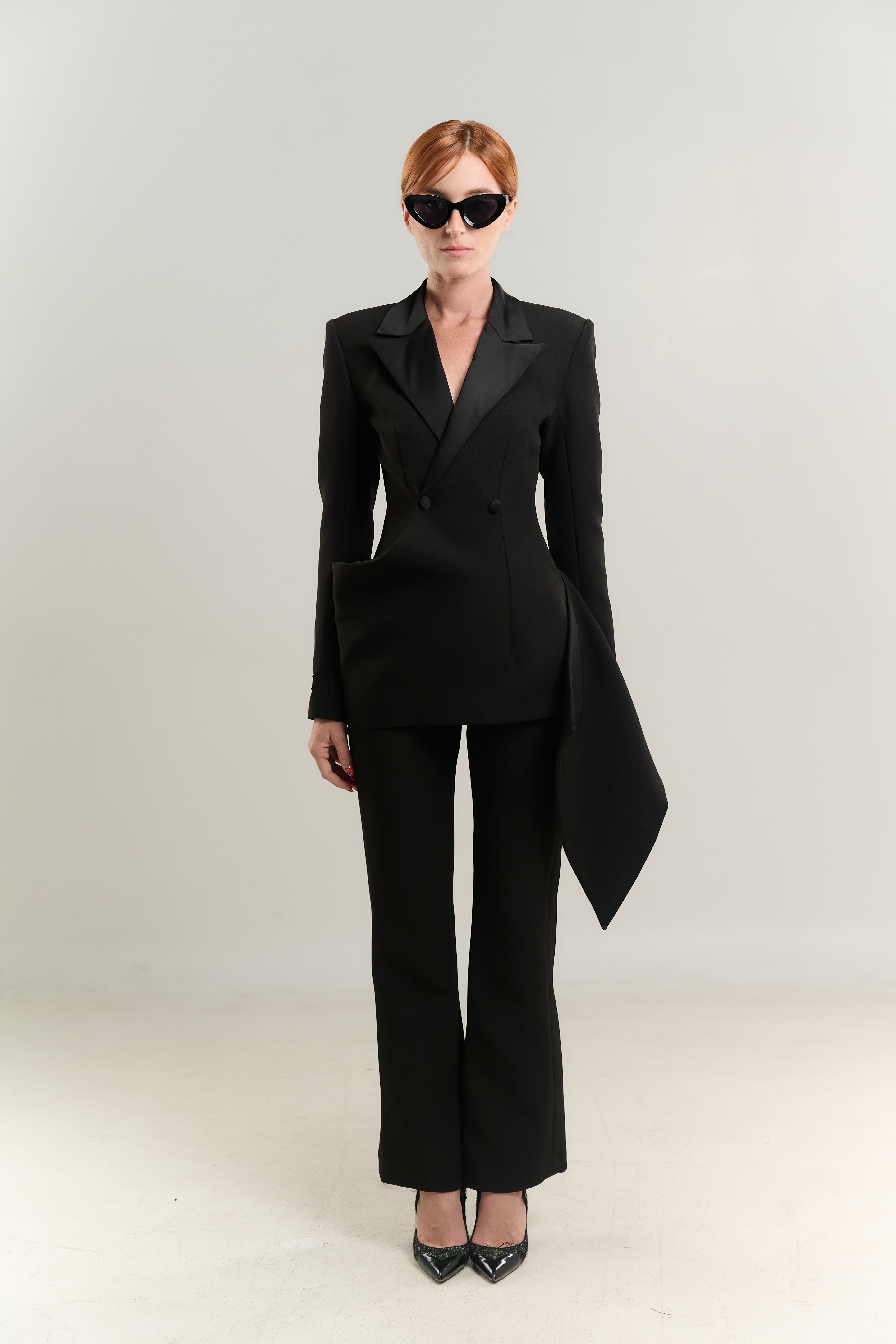 BLACK SUIT BLAZER SATIN NECK EASED WAIST DOUBLE BREASTED SIDE