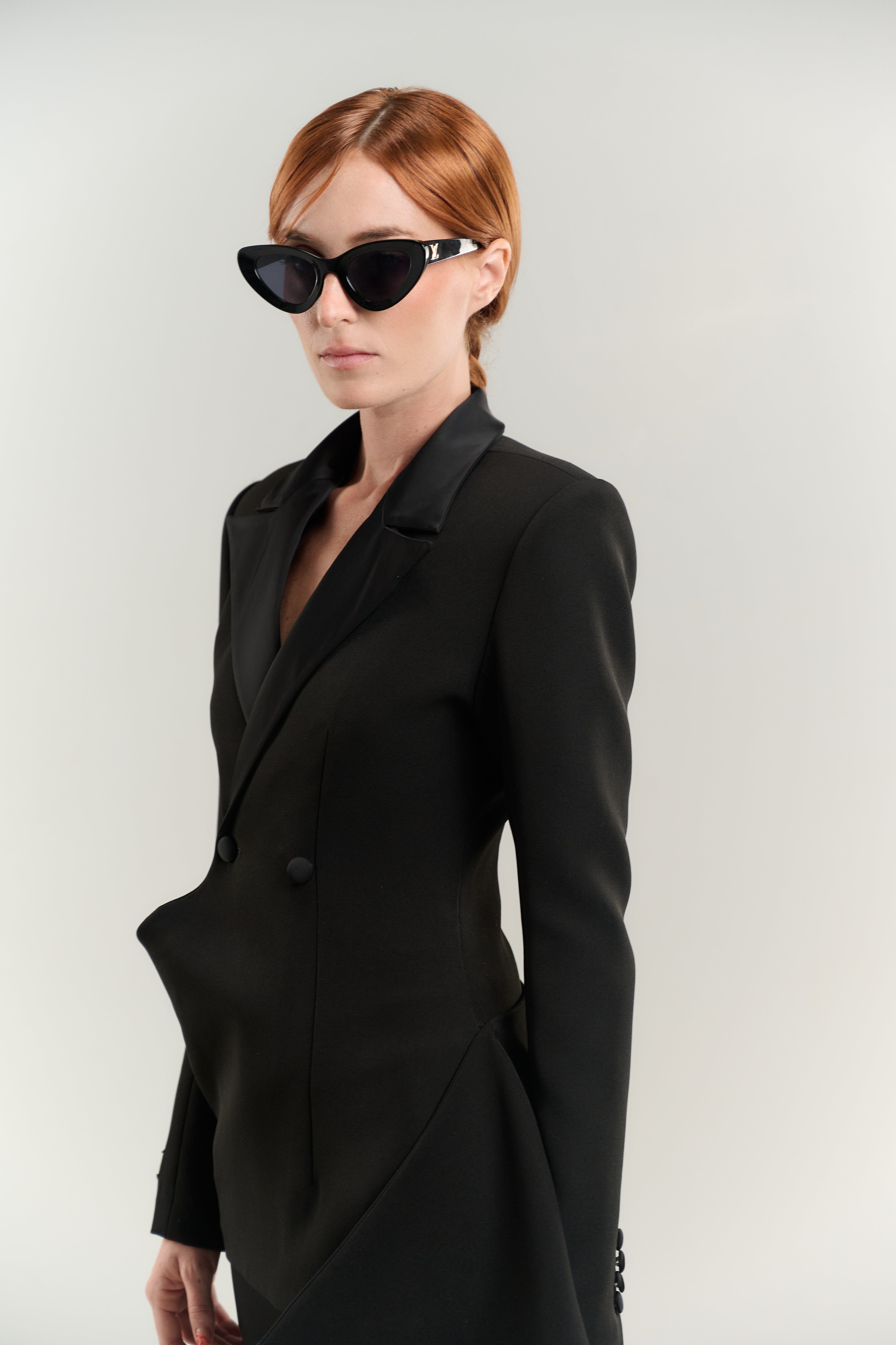 BLACK SUIT BLAZER SATIN NECK EASED WAIST DOUBLE BREASTED SIDE