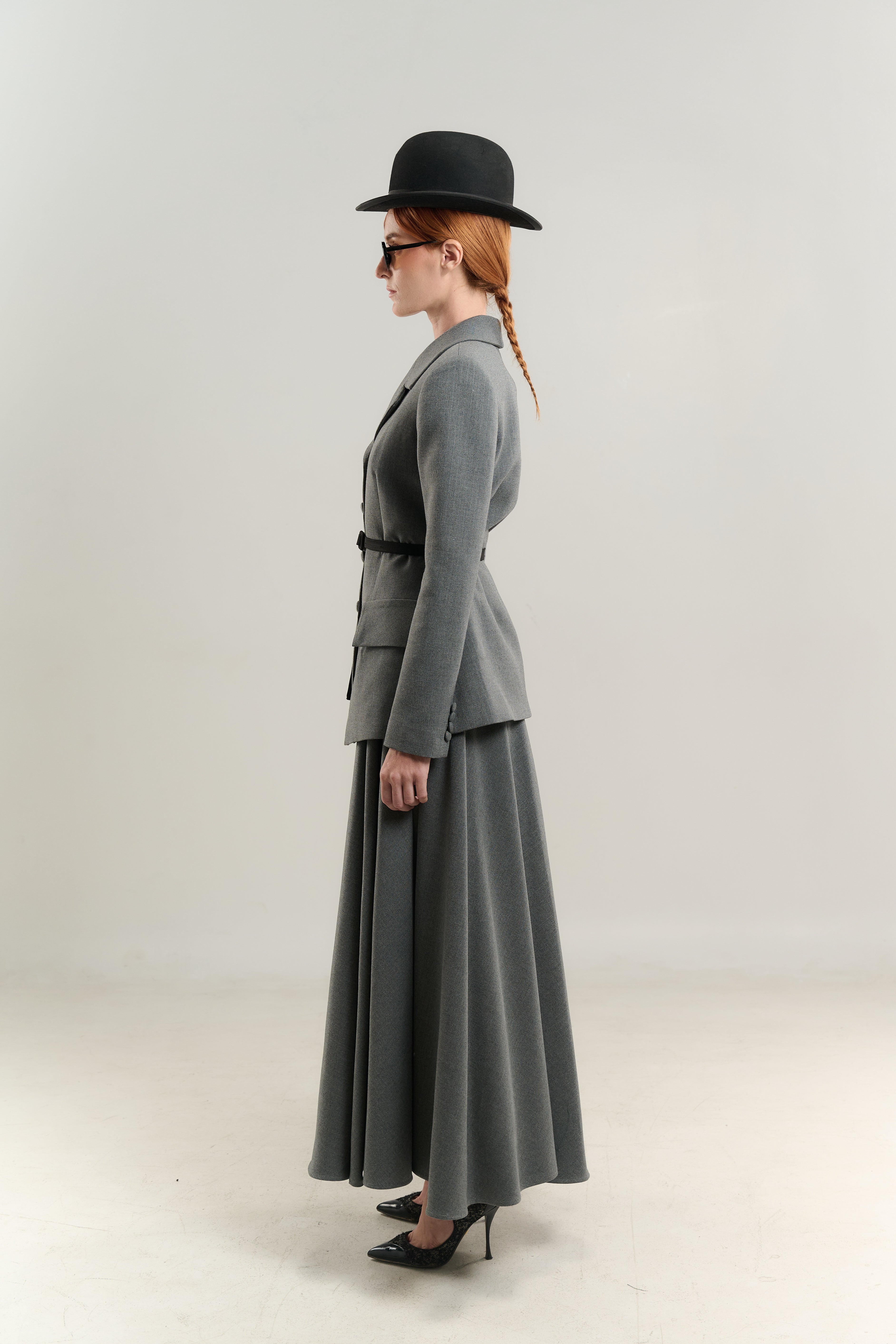 BLAZER WITH GATHERED LONG SKIRT JETTED POCKETS WITH FLAP SINGLE BREASTED WITH BELT